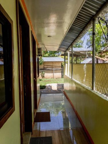 Vedere exterior, Alona J & J Tourist Inn in Bohol