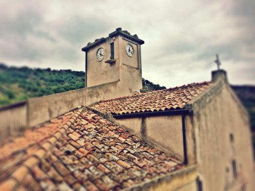 The Clock Houses Borgo Gallodoro