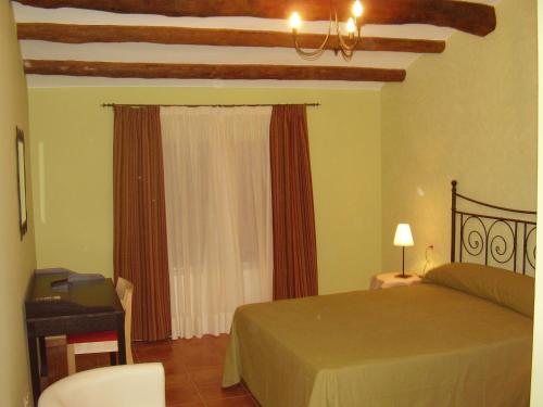 Casa De Los Diezmos in Alborge