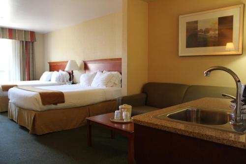 Holiday Inn Express Tehachapi, an IHG Hotel