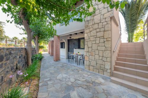 View, Nancy - Chara Apartments in Nea Alikarnassos