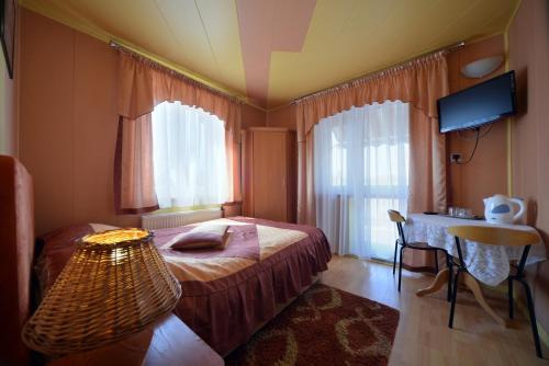 1 double bed
