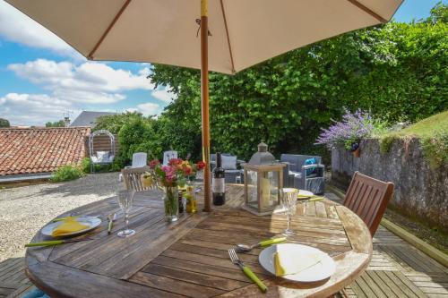 La Maison Muguet cottage Civray