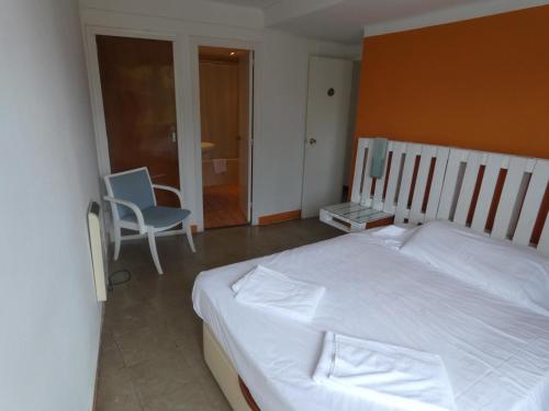 Utopia Beach House - image 11