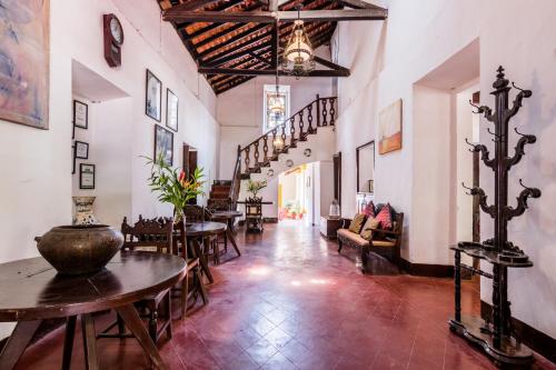Lobby, Granpas Inn - Hotel Bougainvillea in Goa