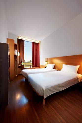 Ibis Hotel Singapore Novena In Singapore