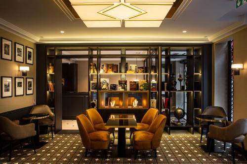 Lenox Montparnasse, Parigi