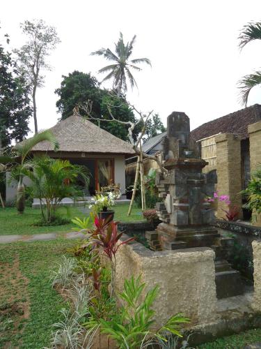 Suka's House Bed & Breakfast – Ubud, CO