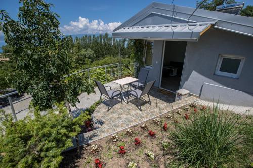 Erkély/terasz, View Topia Apartments in Dolno Konjsko