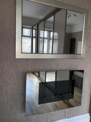 Létesítmények, Village Tavern Apartment in Larkhall