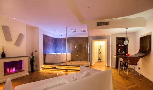 SuiteSistina for Lovers - image 11