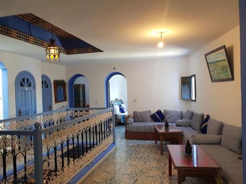 Hotel Ouarzazate in Chefchaouen
