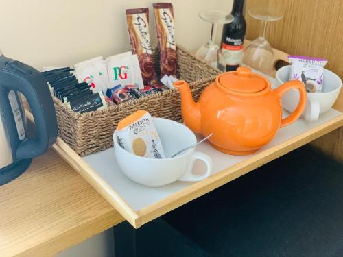 Bridge View Guest House - image 12