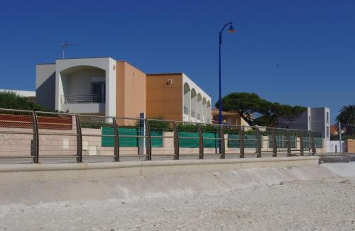 Les Stoechades - image 4
