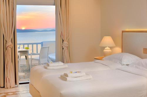 Photo 5 Saint John Hotel Villas & Spa