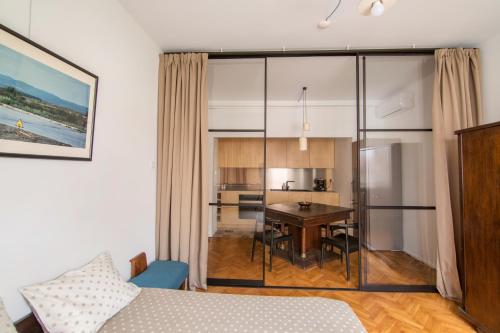 Design Apartment in Sofia top city center, Sofia (Foto 7)