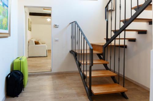 迪莫拉萨尔维亚蒂住宿加早餐旅馆