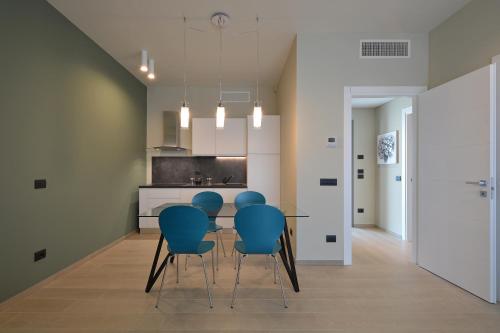 ATMOSFERA APARTMENTS & SUITES - image 11
