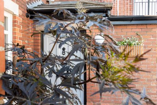 The Dartmouth Boutique B &B - image 13