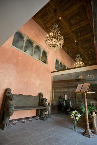 Hotel Palacio del Obispo - main image