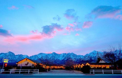 Mt Williamson Motel and Basecamp