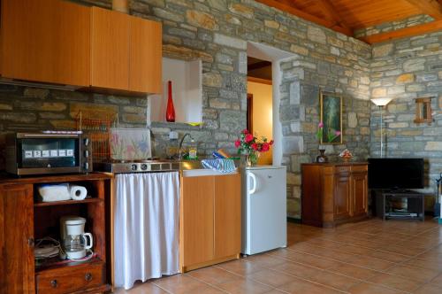 Pelion Goddess Villas - Tap to explore photos