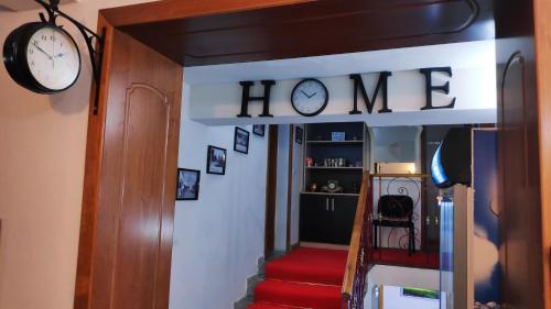 Entrance, Tufina Hostel in Tirana