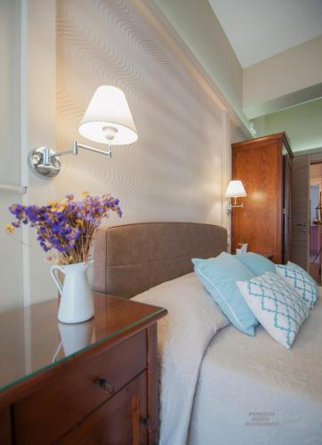 Ostria - image 7