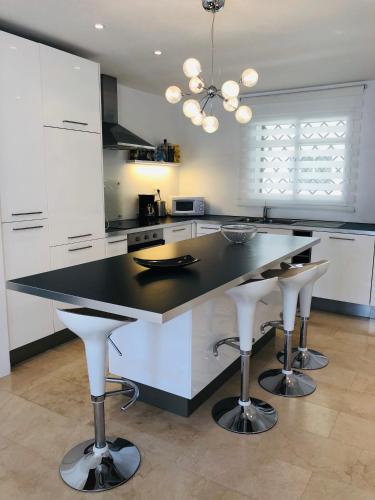 Luxury Duplex in Aloha Gardens close to Puerto Banus 1