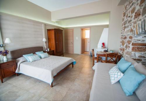 Ostria - image 6