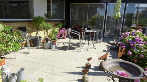 2 rooms, private kitchen, bathroom, and garden., Viby (fotografie 2)