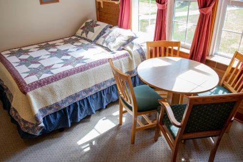 Standard Double Room with Two Double Beds