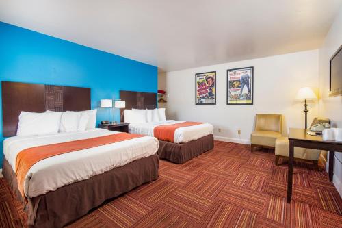 Double Room with Two Double Beds
