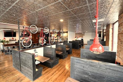 Restaurant, Crosby Lofts in Aitkin