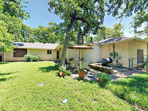 Light-Filled Charmer Home Home - image 7