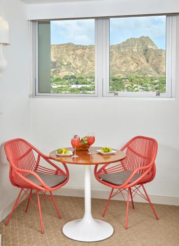 Jr. Suite Diamond Head View Balcony, King