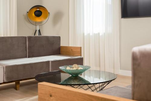 Deluxe Suite image 3