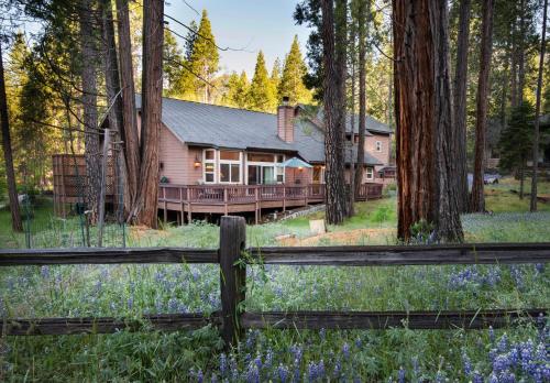 2A The Terry Cabin - Chalet - North Wawona