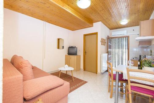 Apartments with a parking space Vinez Labin - 7471 - image 5