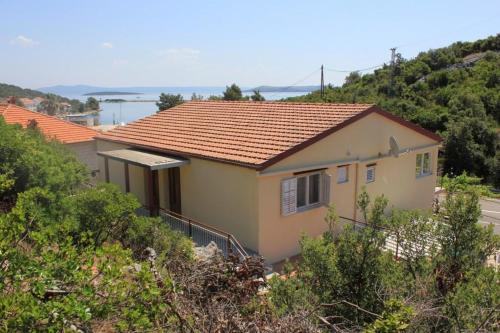  Apartments by the sea Zaglav (Dugi otok) - 8145, Pension in Sali
