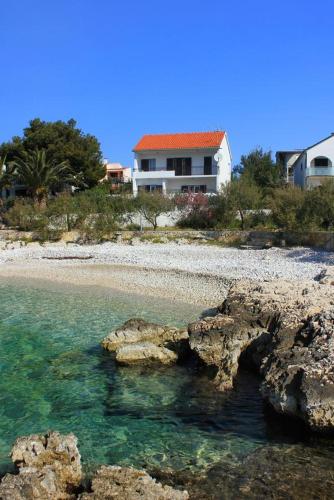 Apartments by the sea Rogoznica - 10000 - image 7