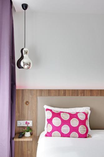 Hotel Alhambra - image 4