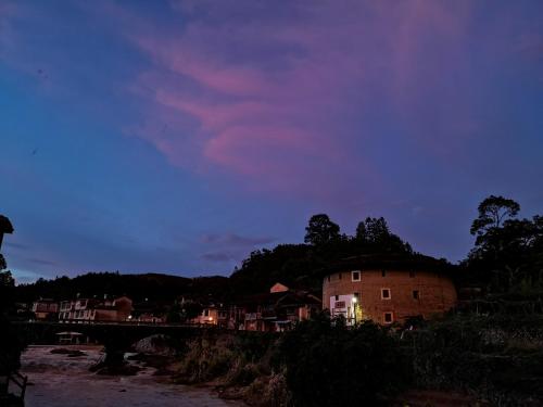 Longyan Yongding Tulou Fuyulou Changdi Inn - 주변 환경