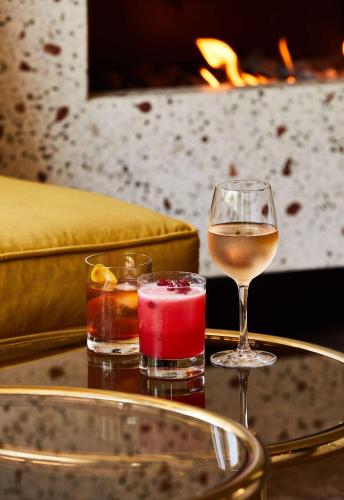 Bar/lounge, The Laurel Inn, part of JdV by Hyatt in Pacific Heights