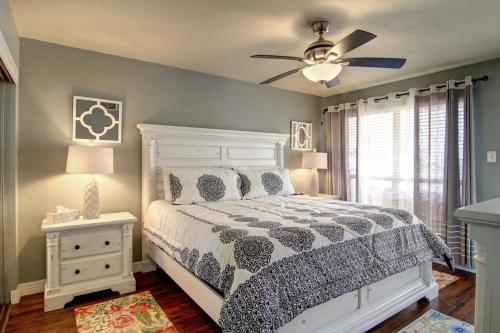 Mustang Island Beach Club Condo - image 5