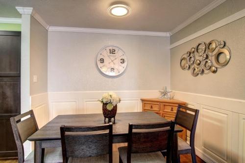 Mustang Island Beach Club Condo - image 8