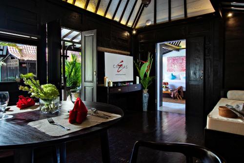 Canvas Escape Resort Room Type - One-Bedroom Villa