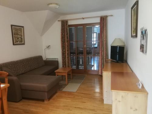 Apartment Jurič - image 13