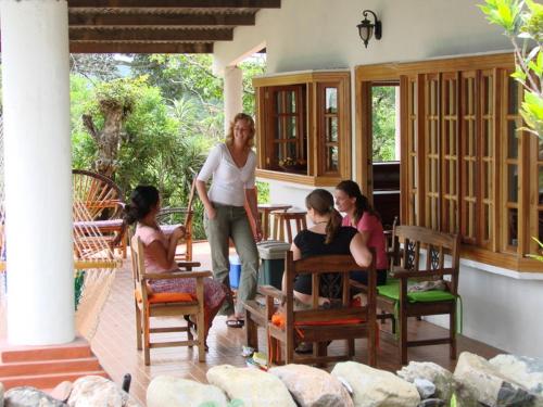 

Spanish by the River - Boquete
