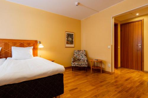 Sure Hotel Studio by Best Western Esplanade - image 14